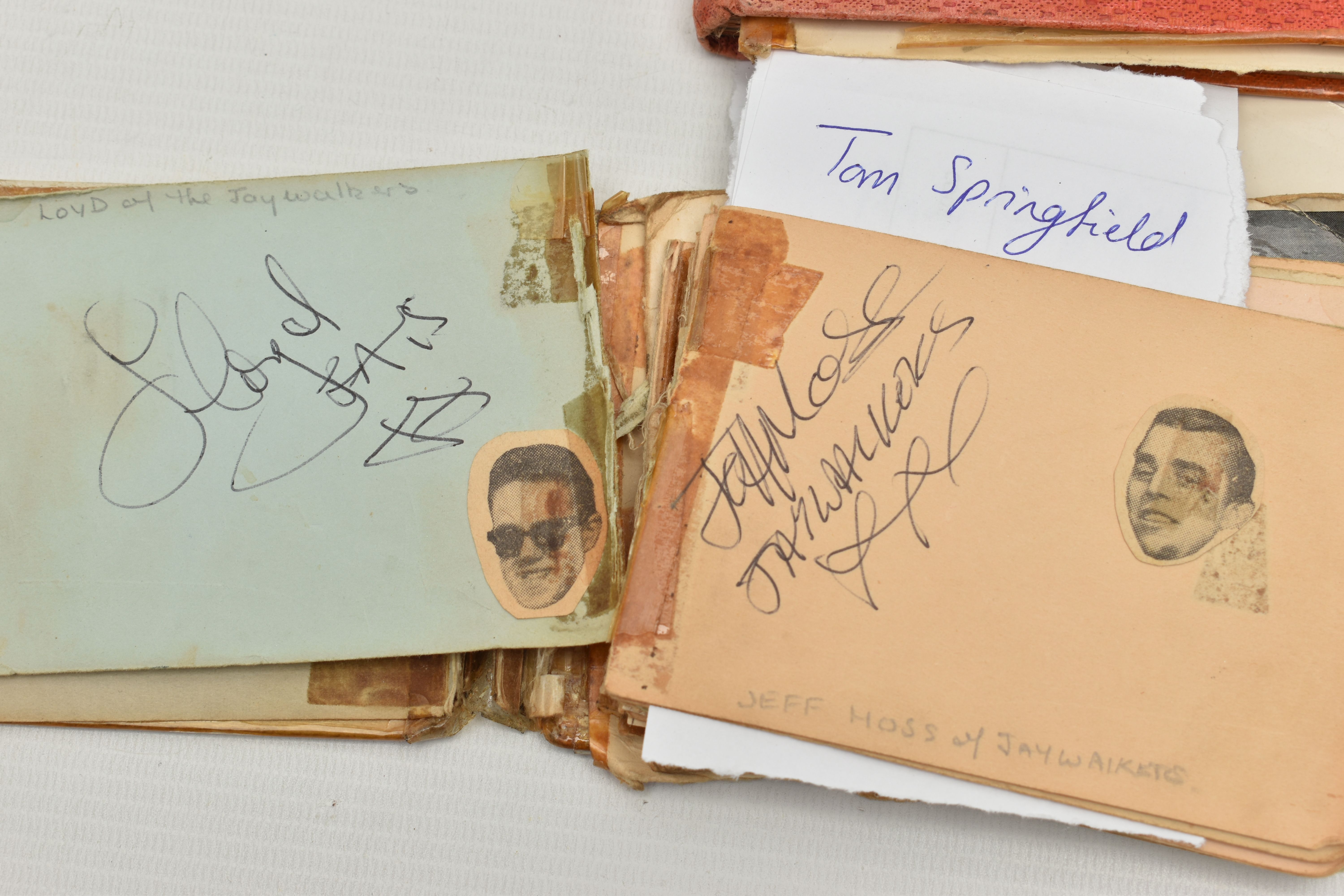 THE BEATLES AUTOGRAPHS, two autograph albums and two photographs, the Woburn Abbey autograph book is - Image 9 of 22