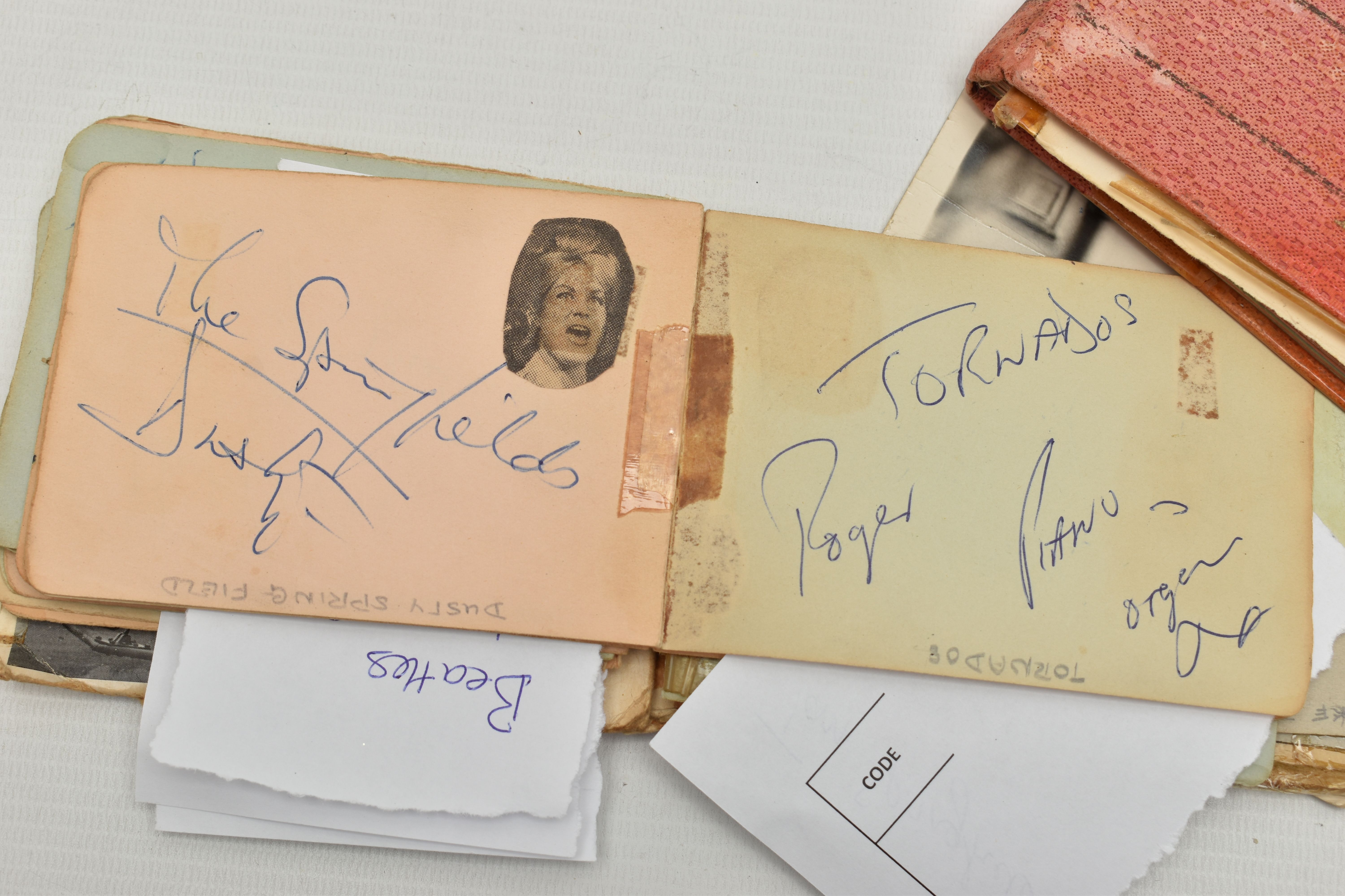 THE BEATLES AUTOGRAPHS, two autograph albums and two photographs, the Woburn Abbey autograph book is - Image 11 of 22