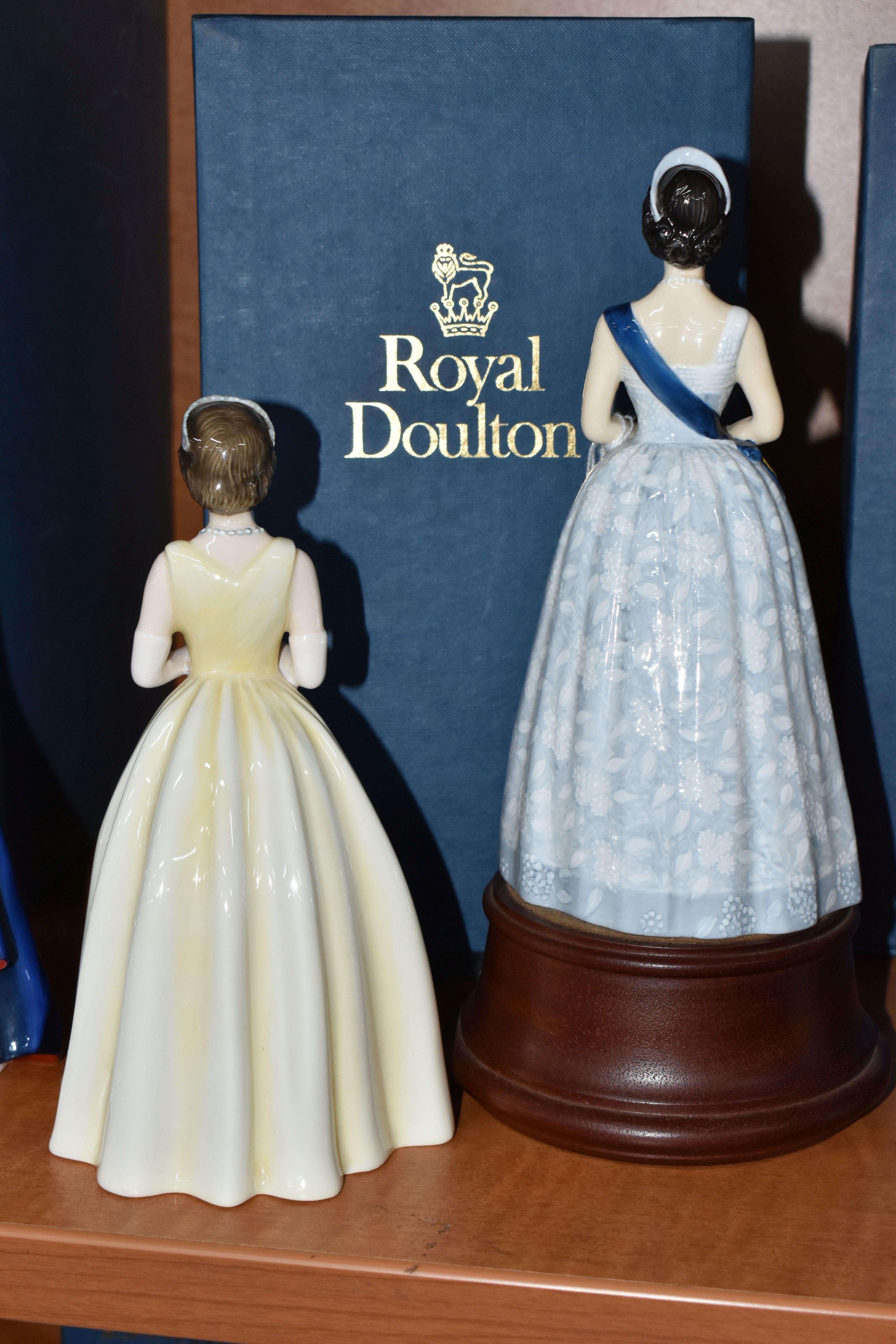 TWO ROYAL DOULTON FIGURINES OF HM QUEEN ELIZABETH II, limited editions, comprising a boxed ' - Image 5 of 6