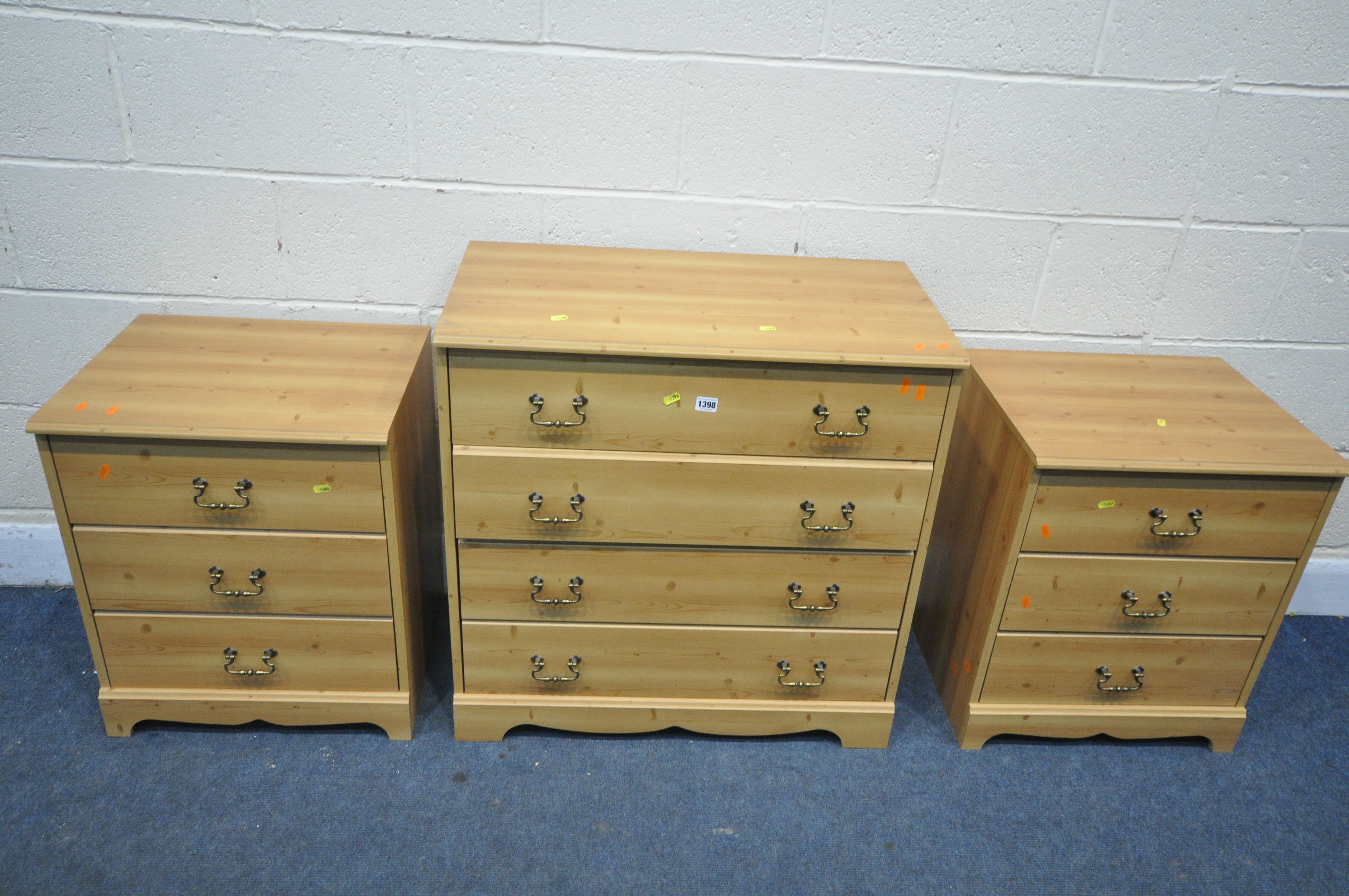 A PINE EFFECT THREE PIECE BEDROOM SUITE, comprising a chest of four drawers, width 76cm x depth 42cm