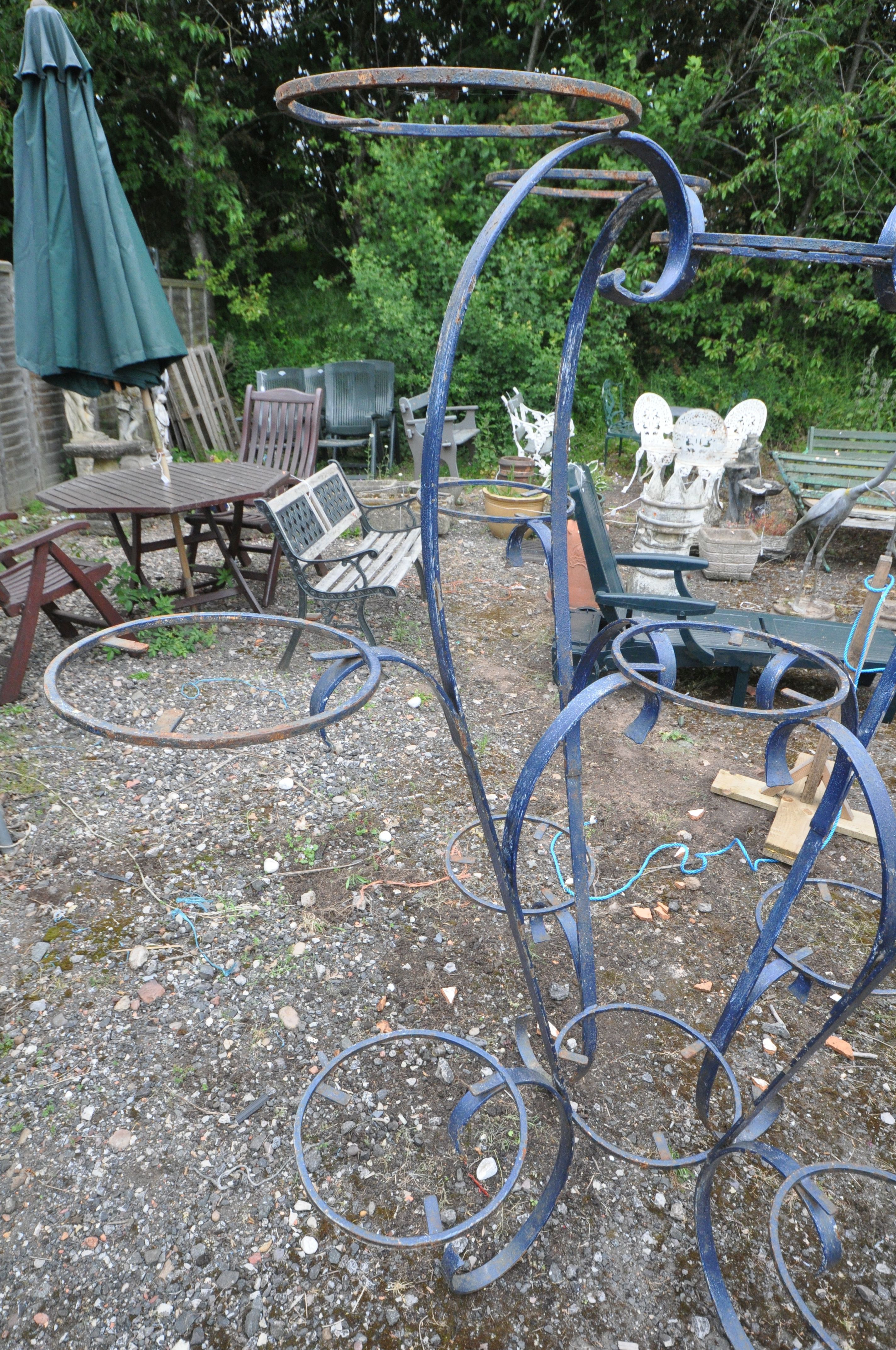 A FRENCH WROUGHT IRON PLANTER STAND, with fifteen pot holders, ideal to be used a feature display, - Image 2 of 6