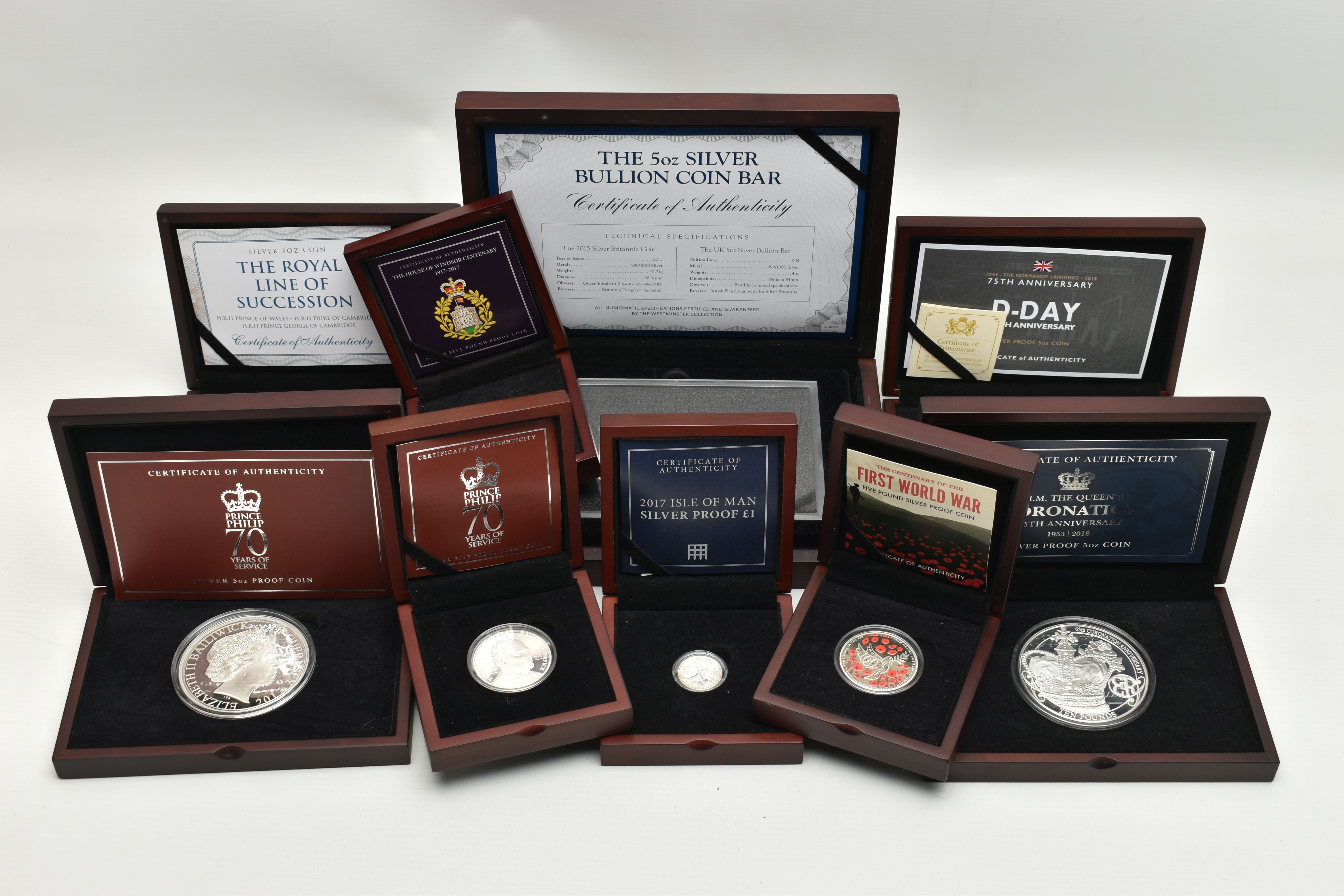 A QUANTITY OF BOXED SILVER AND SILVER PROOF AND OTHER COINAGE, to include a D-Day silver proof