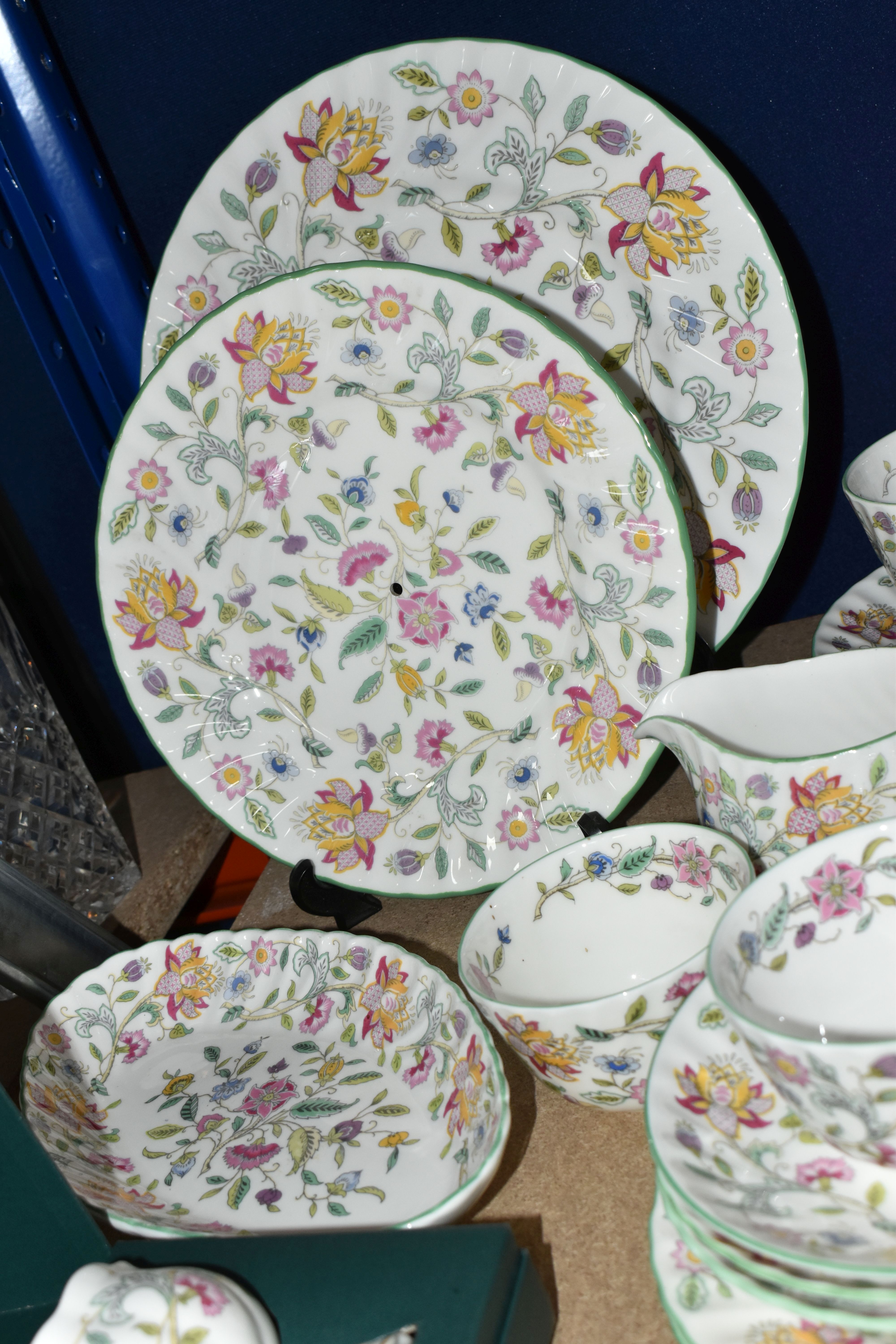 A GROUP OF MINTON 'HADDON HALL' PATTERN TEAWARE, comprising an oval trinket dish (marked as second - Image 3 of 5