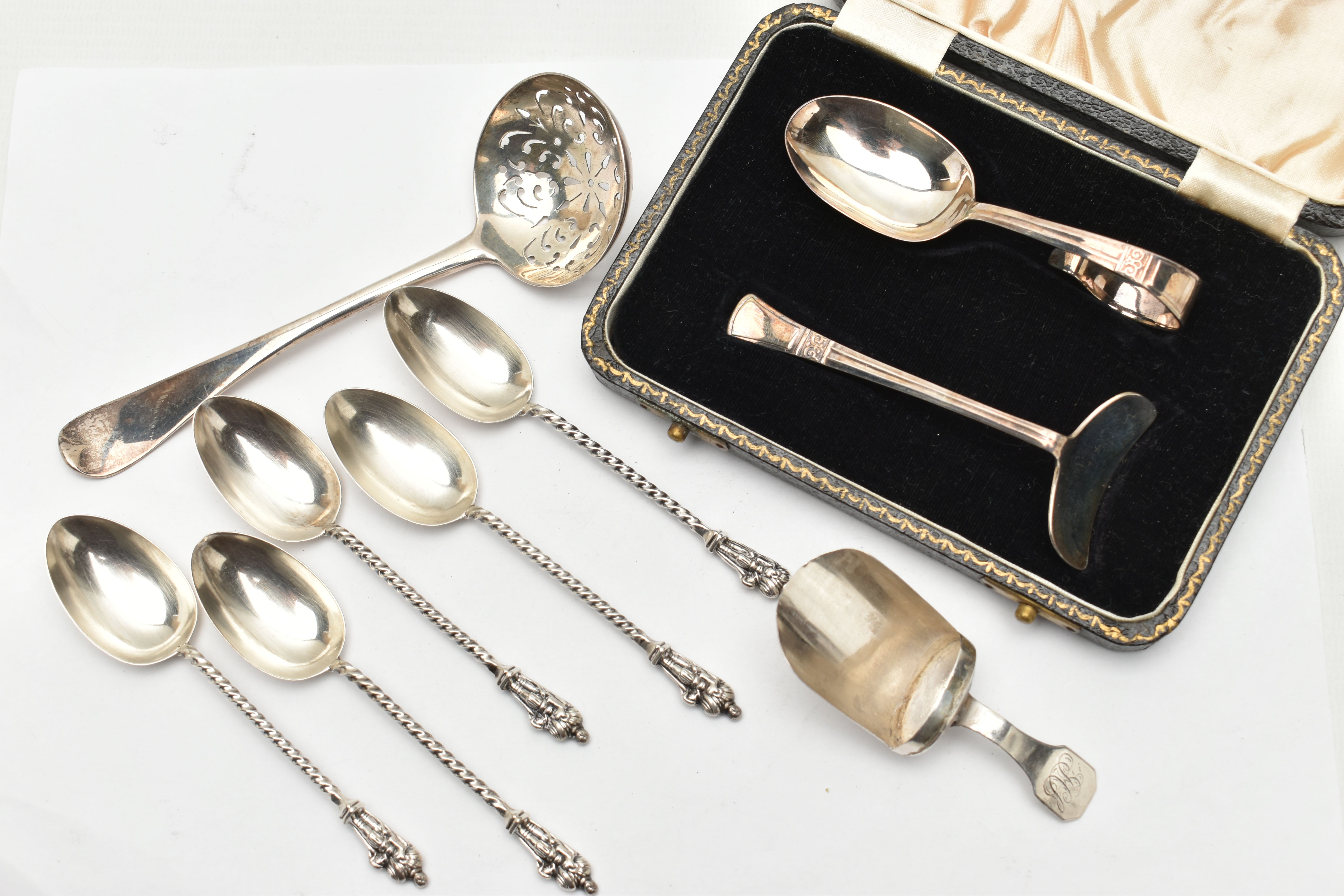 A SMALL PARCEL OF 19TH AND 20TH CENTURY CASED AND LOOSE FLATWARE, comprising a George III Fiddle