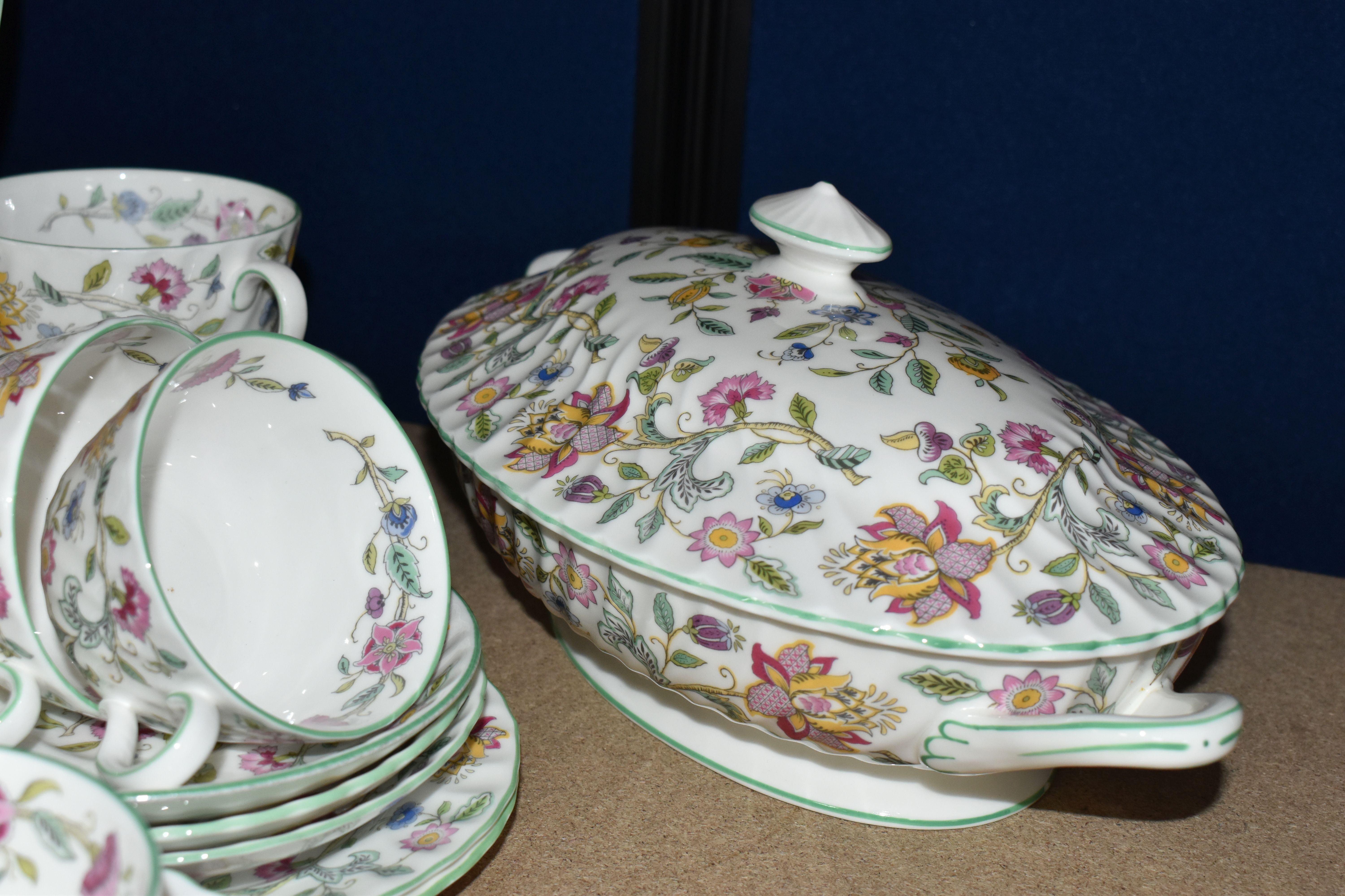 A GROUP OF MINTON 'HADDON HALL' PATTERN TEAWARE, comprising an oval trinket dish (marked as second - Image 2 of 5