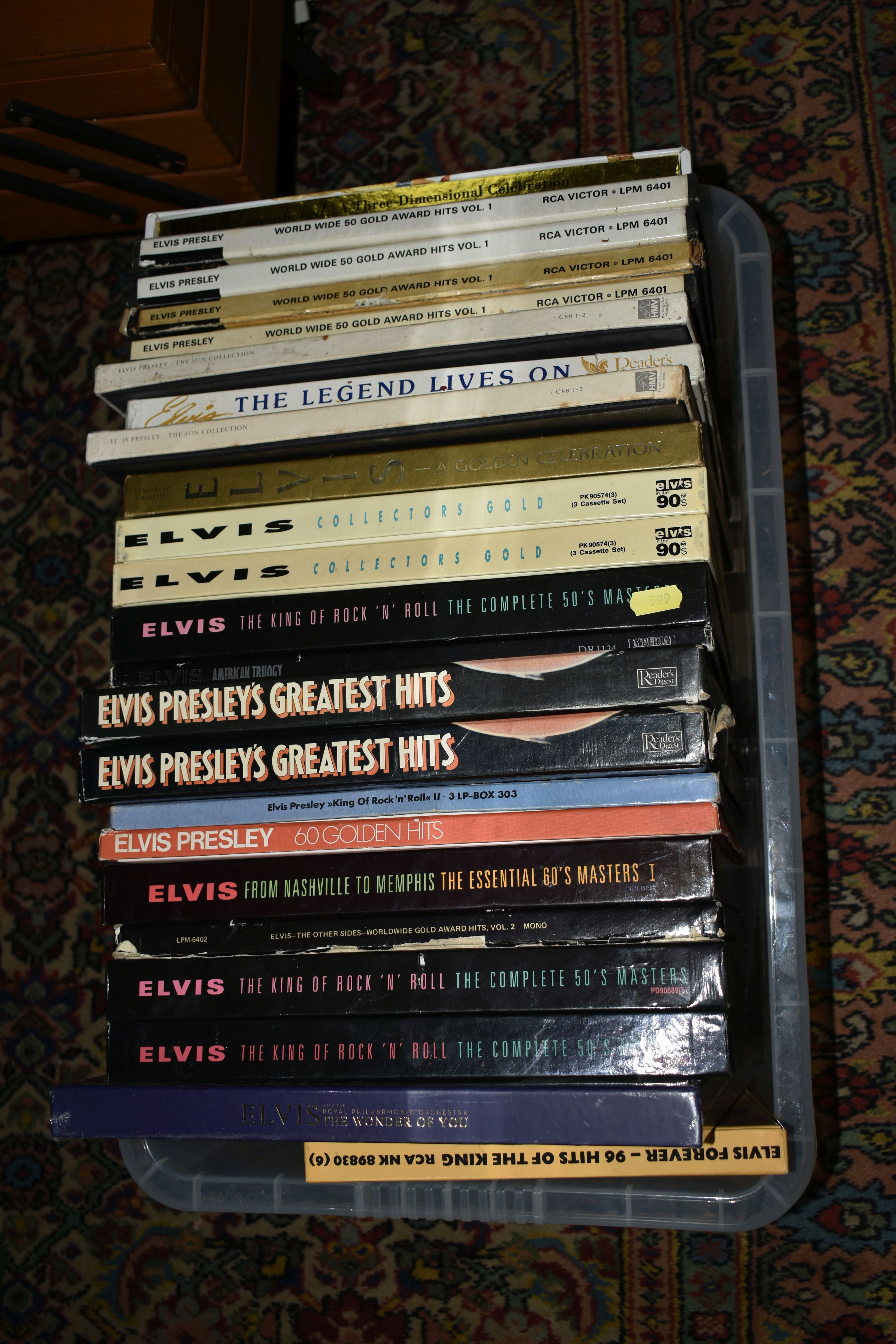 THREE BOXES OF ELVIS PRESLEY LPs, TAPE CASSETTES, 45RPM AND 45E.P RECORDS, over one hundred assorted - Image 4 of 4