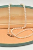 A SINGLE STRAND OF GRADUATED CULTURED PEARLS, approximate pearl measurements 3.5mm to 7mm,