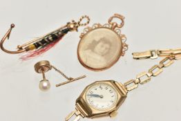 AN EARLY 20TH CENTURY, 9CT ROSE GOLD DOUBLE PHOTO LOCKET AND OTHER ITEMS, oval form with scrolling