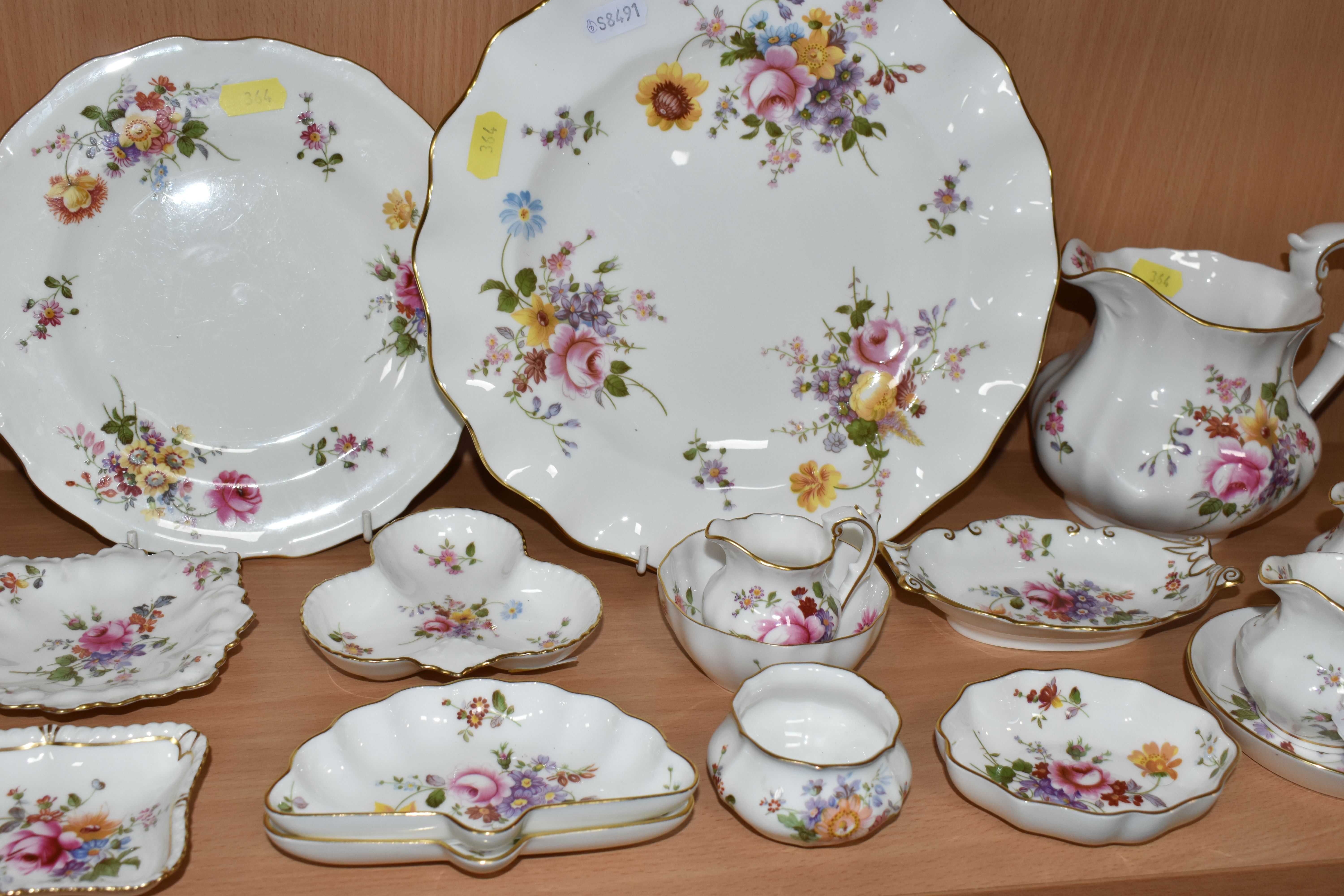 A GROUP OF ROYAL CROWN DERBY 'DERBY POSIES' PATTERN GIFTWARE, comprising three boxed pin dishes - Image 3 of 8