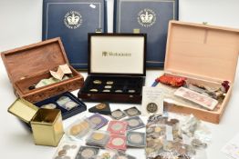 A WALKERS SNACK BOX CONTAINING MOSTLY 20TH CENTURY WORLD COINAGE, to include The Queens Two Albums