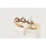 A EARLY 20TH CENTURY 18CT GOLD THREE STONE DIAMOND RING, three old cut diamonds prong set in