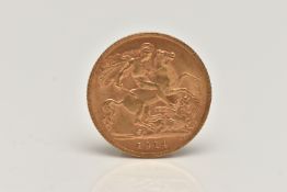A GOLD HALF SOVEREIGN COIN GEORGE V 1914, 22ct, .216 fine, 3.99 grams, 19.30mm diameter