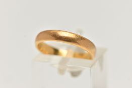 A POLISHED 22CT GOLD BAND RING, approximate band width 3.3mm, hallmarked 22ct Birmingham, ring