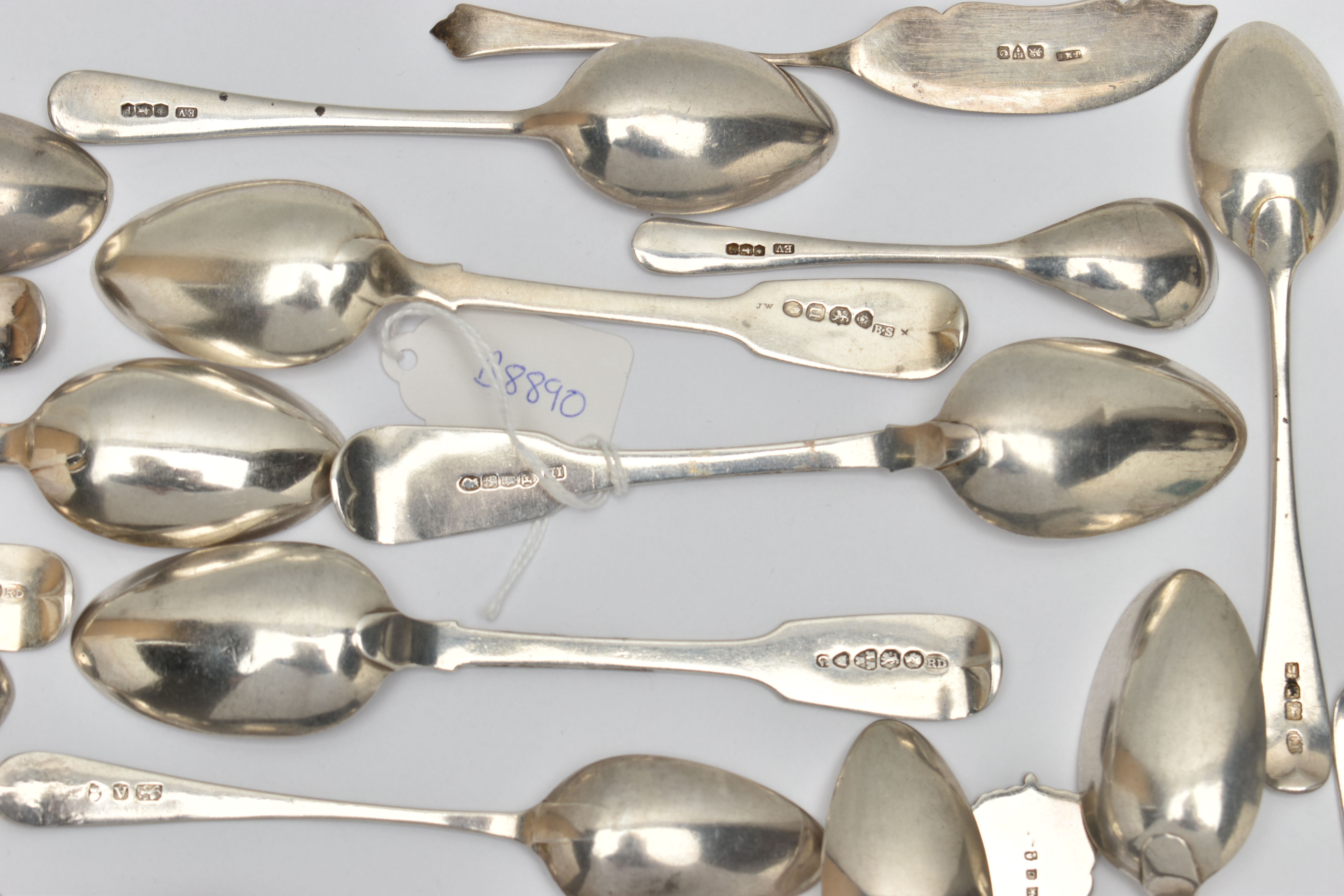 A BAG OF ASSORTED 18TH, 19TH AND 20TH CENTURY SILVER TEASPOONS AND A BUTTER KNIFE, various patterns, - Image 10 of 10