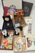 A CARDBOARD BOX OF MIXED COINAGE, to include a 9ct gold 2016 Queen Elizabeth gold penny boxed with