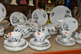 ROYAL ALBERT 'QUEEN'S MESSENGER' PATTERN DINNERWARE, comprising one covered tureen and spare lid,