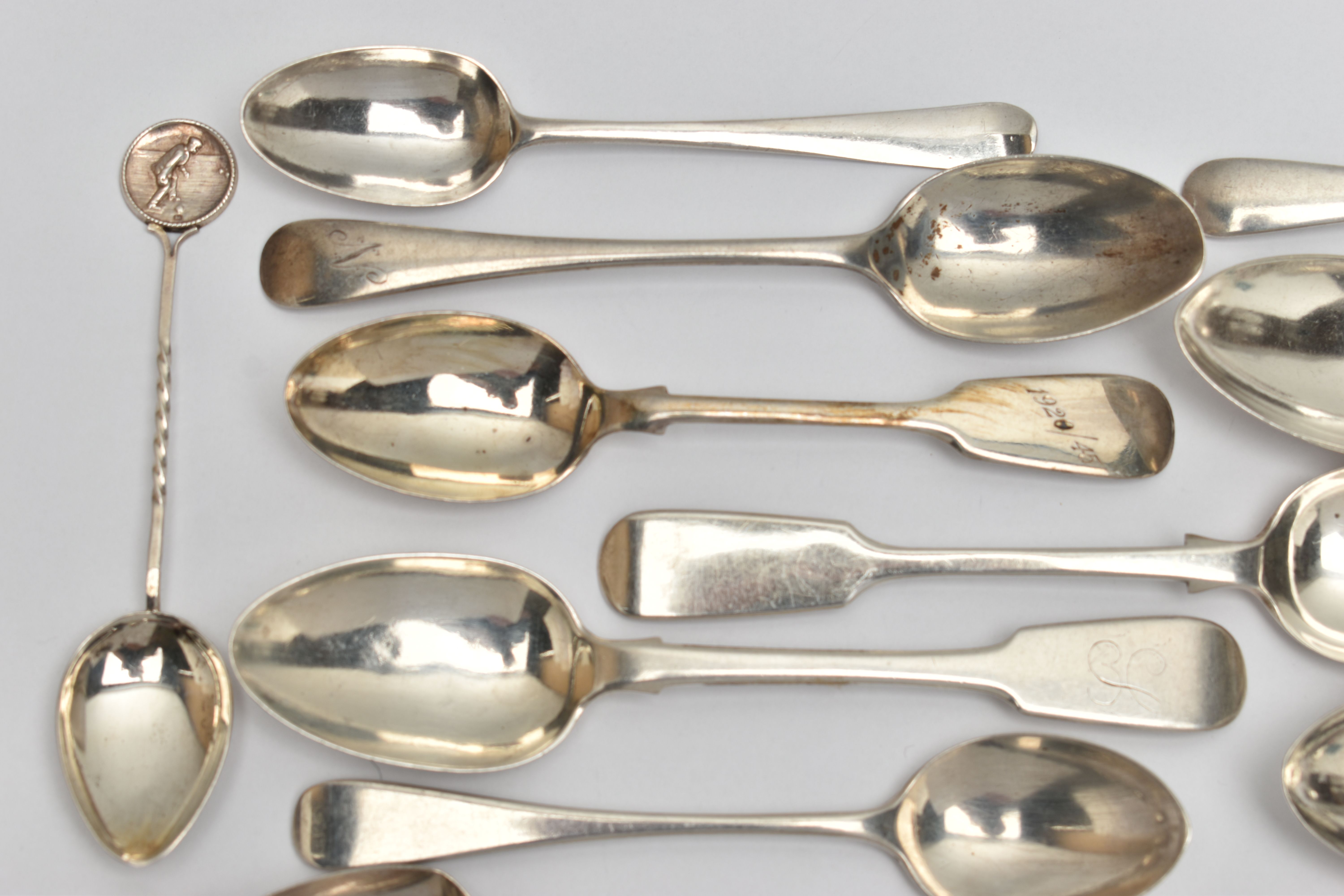 A BAG OF ASSORTED 18TH, 19TH AND 20TH CENTURY SILVER TEASPOONS AND A BUTTER KNIFE, various patterns, - Image 2 of 10