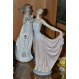 TWO LLADRO FIGURES, comprising 5050 'Dancer', height 30cm and 6777 'Butterfly Treasures', height