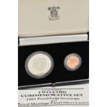 A ROYAL MINT 1981 TWO COIN COMMEMORATIVE SET, to include gold proof Sovereign 1981 and Royal