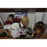 TWO BOXES AND LOOSE COLLECTORS DOLLS, A PAIR OF SHAPE NO.1681 BRETBY TWIN HANDLED VASES, 21ST