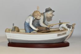 LLADRO 'FISHING WITH GRAMPS' Figure Group No 5215, 38cm long, plus base, issued 1984 (1) (