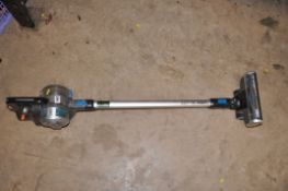 A VAX BLADE 32V CORDLESS VACUUM CLEANER with power supply (PAT pass and working)