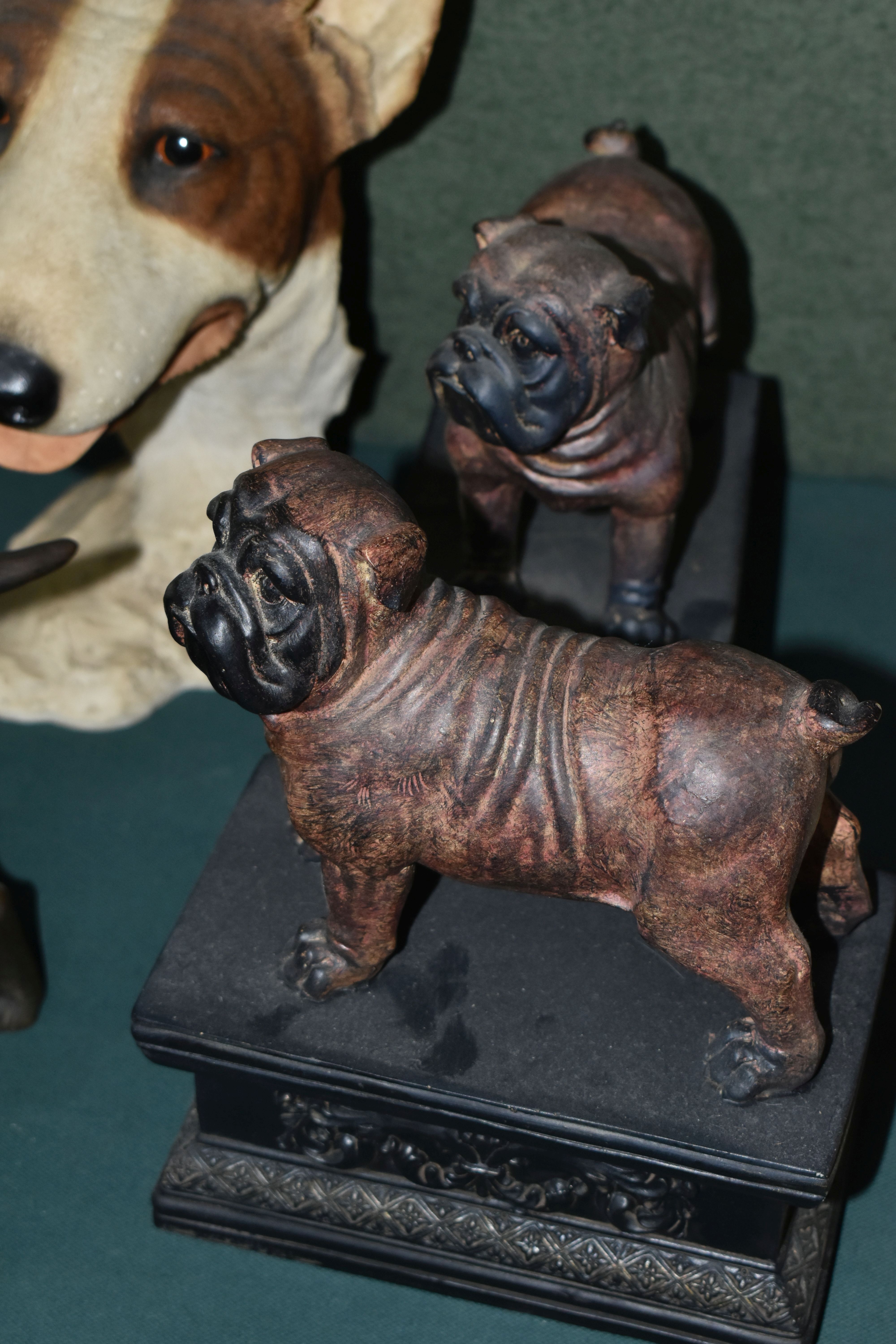 A GROUP OF DOG ORNAMENTS, fourteen pieces to include Robert Harrop Doggie People 'Bull Terrier - Image 4 of 8