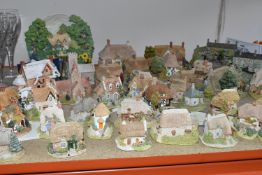 VARIOUS LILLIPUT LANE SCULPTURES FROM VARIOUS COLLECTIONS, no boxes but some deeds where