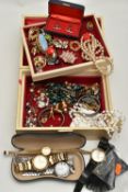 A JEWELLERY BOX OF COSTUME JEWELLERY AND WATCHES, to include a small assortment of costume jewellery