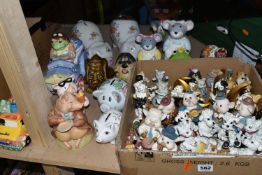 A BOX AND LOOSE ANIMAL THEMED ORNAMENTS AND MONEY BOXES ETC, to include a six piece pig band,