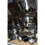 A COLLECTION OF OLD HALL STAINLESS STEEL ITEMS DESIGNED BY ROBERT WELCH, to include serving