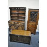 A SELECTION OF OAK FURNITURE, to include a dresser with two drawers, width 125cm x depth 49cm x