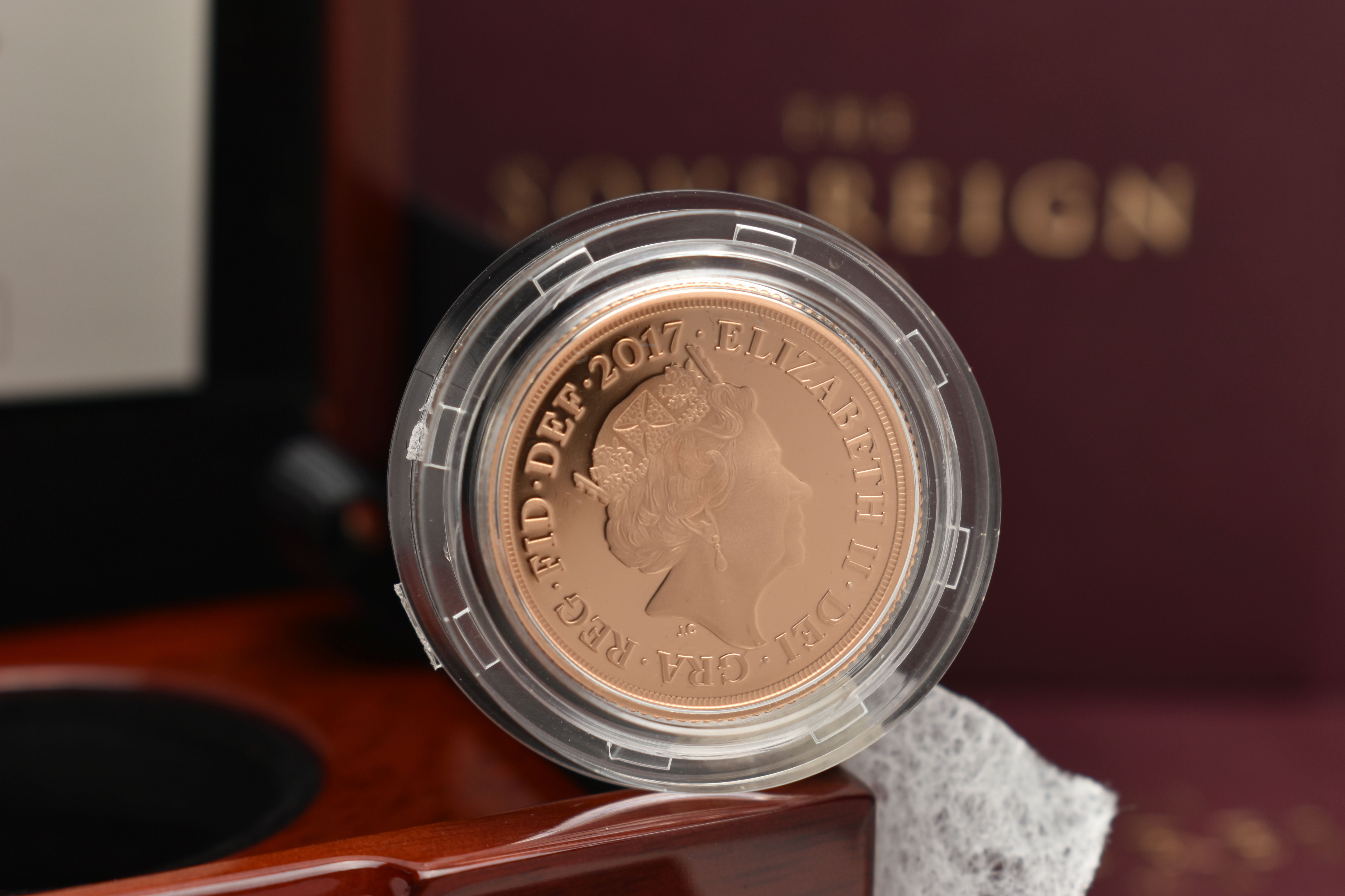 A BOXED ROYAL MINT 2017 GOLD PROOF FULL SOVEREIGN COIN, No. 10166 of maximum single coin mintage - Image 2 of 2