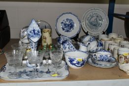 A LARGE QUANTITY OF CERAMICS, comprising nineteen pieces of Royal commemorative mugs and plates,