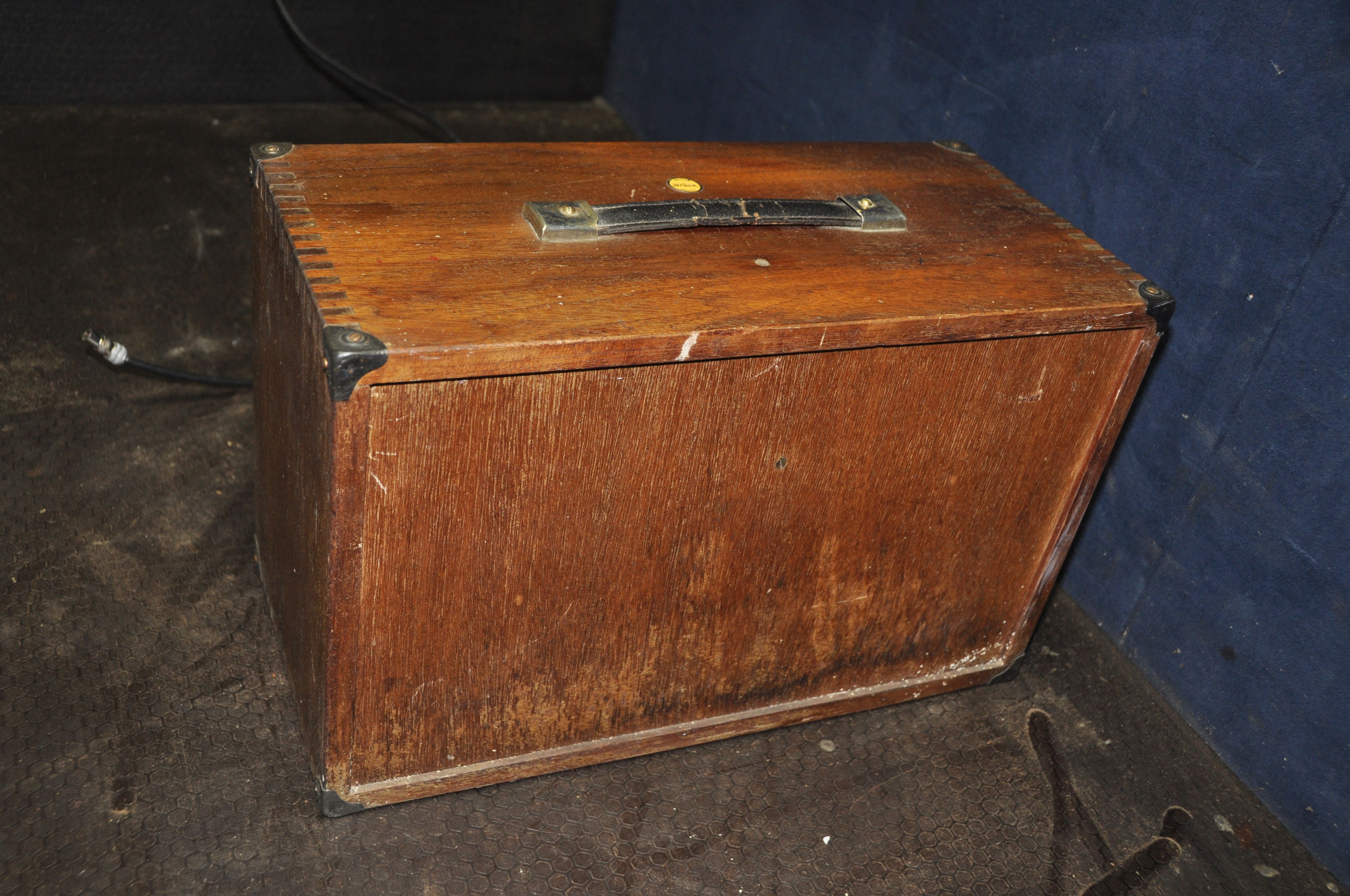 An 'EMIR' ENGINEERS TOOL CHEST with front lid and lock (no key), 5 short over 2 long drawers to - Image 4 of 4