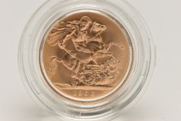 ROYAL MINT FULL GOLD SOVEREIGN COIN QUEEN ELIZABETH II 1957, .916 fine, 7.98 gram, 22.05mm,