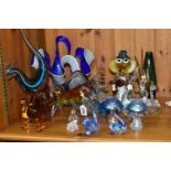 A GROUP OF DECORATIVE GLASS, to include an art glass bull (sd to feet/legs), dog, fish, birds,