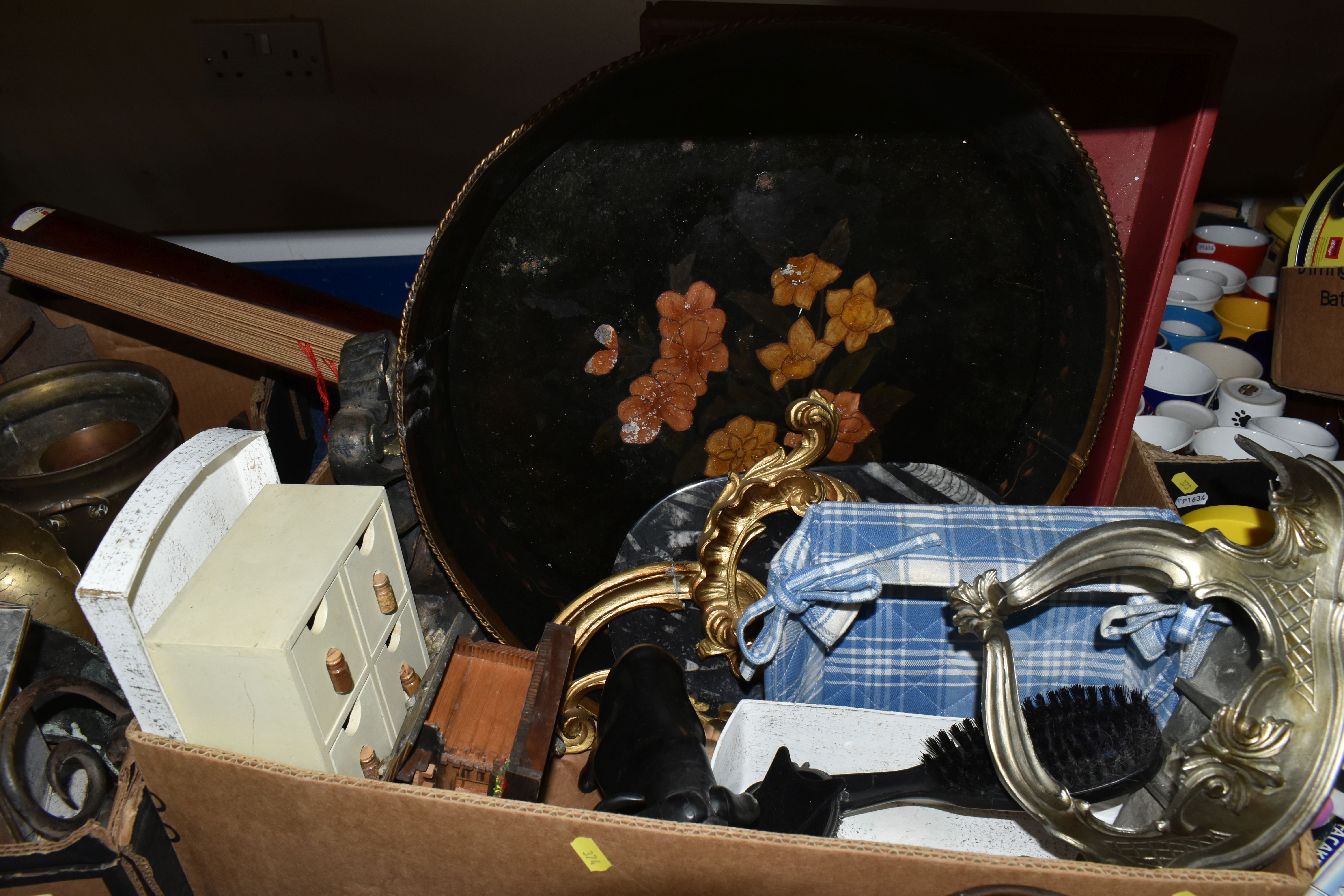 TWO BOXES AND LOOSE METAL WARES AND SUNDRY ITEMS, to include a copper helmet shaped coal scuttle, - Image 6 of 6