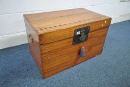 A CHINESE HARDWOOD BLANKET CHEST, width 74 x depth 46 x height44cm (condition report: - lid