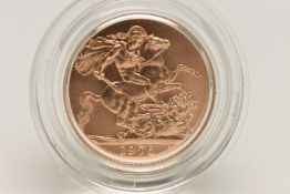 ROYAL MINT FULL GOLD SOVEREIGN COIN QUEEN ELIZABETH II 1976,.916 fine, 7.98 gram, 22.05mm, mintage
