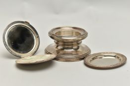 THREE ITEMS OF SILVER, to include a silver engine turned pattern compact, engraved cartouche