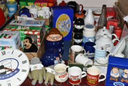 FIVE BOXES AND LOOSE ADVERTISING CERAMICS AND GLASS, ETC, to include a Homepride Flour 'Fred' clock,