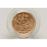ROYAL MINT FULL GOLD SOVEREIGN COIN QUEEN ELIZABETH II 1959, .916 fine, 7.98 gram, 22.05mm mintage