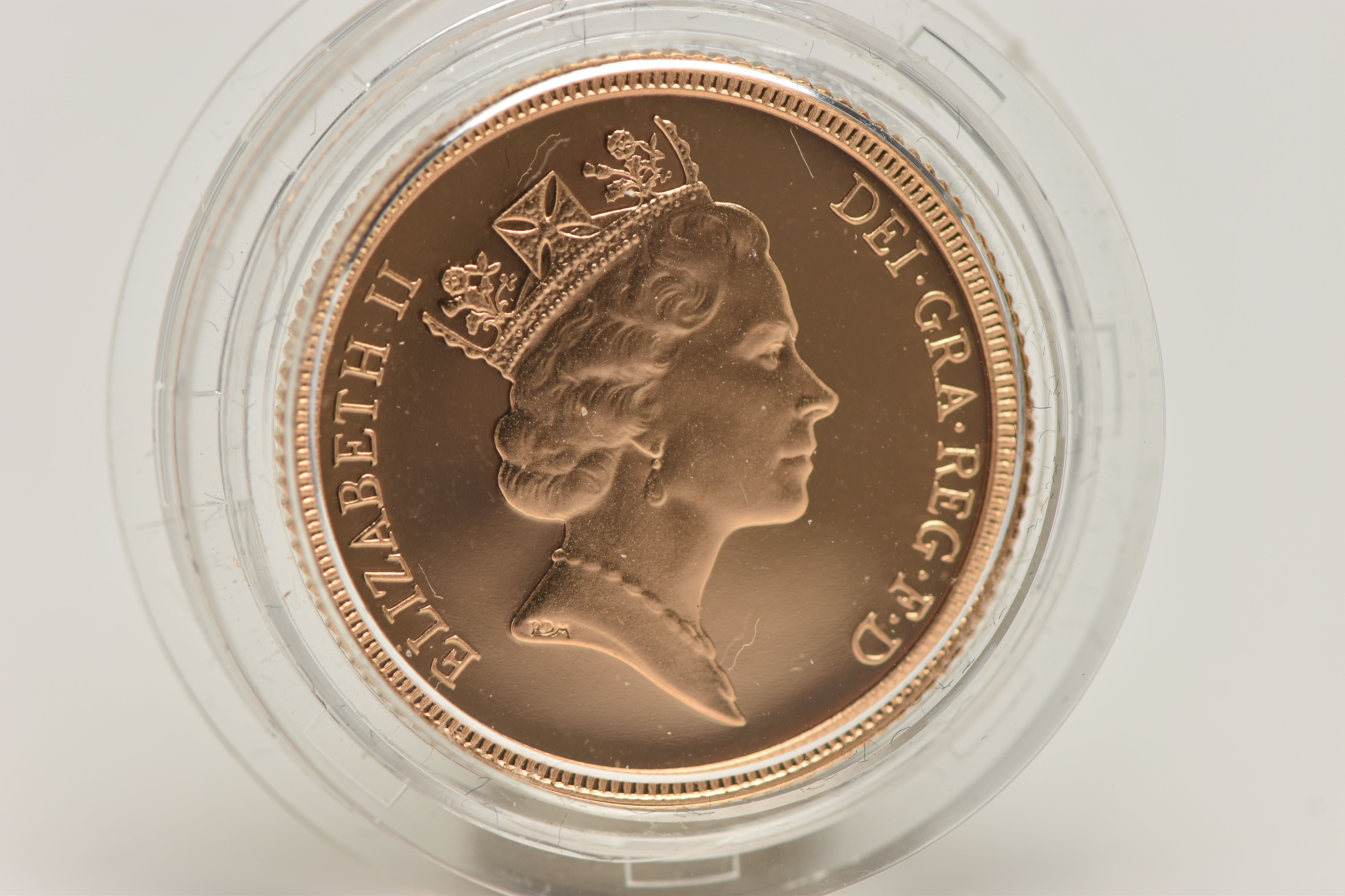 ROYAL MINT FULL GOLD PROOF SOVEREIGN COIN QUEEN ELIZABETH II 1986, .916 fine, 7.98 gram, 22.05mm, - Image 2 of 2