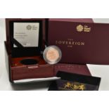 A ROYAL MINT BOXED GOLD PIEDFORT PROOF GARTER LIMITED EDITION REVERSE SOVEREIGN COIN, mintage 3500