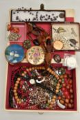 A BOX OF ASSORTED COSTUME JEWELLERY, a hinged jewellery box, encasing a selection of beaded