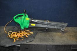 A POWERBASE BVA2400 GARDEN BLOWER VAC with collection bag (PAT pass and working)