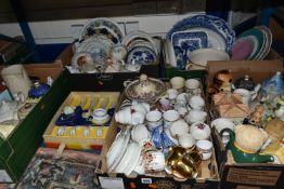 FIVE BOXES AND LOOSE CERAMICS, to include a collection of novelty and other teapots, a boxed