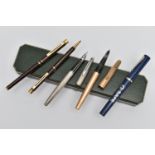 AN ASSORTMENT OF PENS, to include a 'Sheaffer' ball point and fountain pen, fountain pen nib stamped