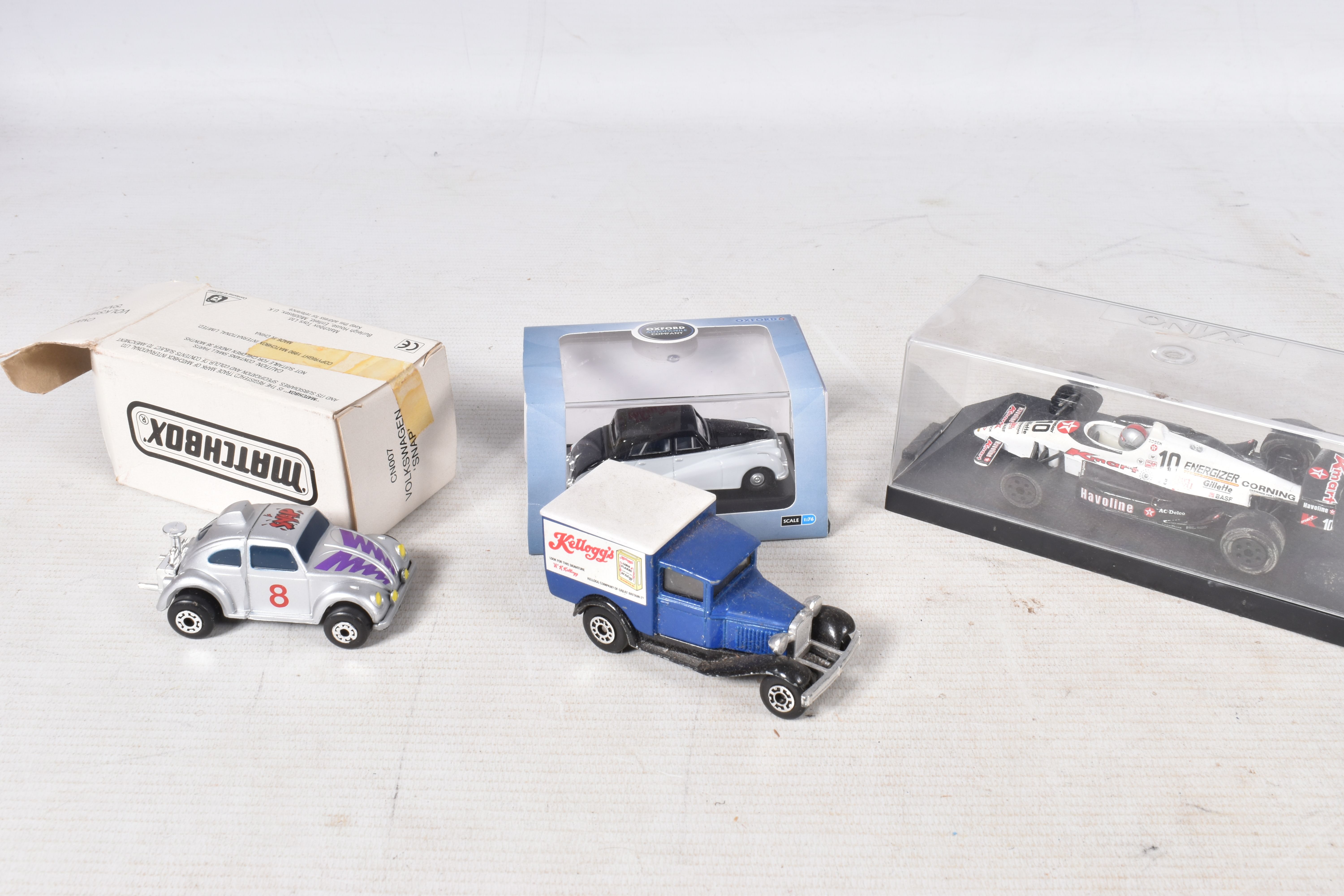 A QUANTITY OF BOXED MODERN CORGI DIECAST VEHICLES, mainly 1980's issues to include Superhaulers, all - Image 10 of 10